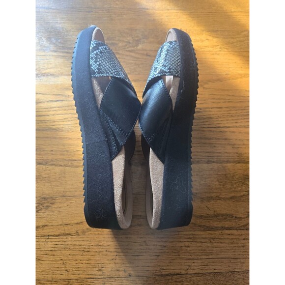 Vionic Hayden Platform Slide Sandals Womens Size 8 Black Snake Pattern - Picture 4 of 7